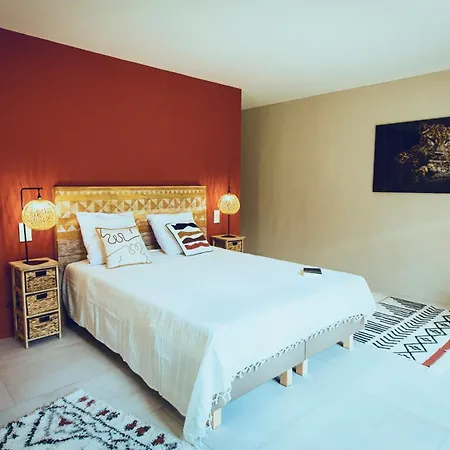 Fantastic In A Haven Near Uzes Casa vacanze