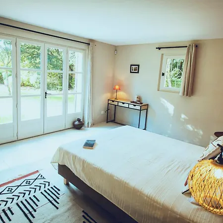 Fantastic In A Haven Near Uzes *
