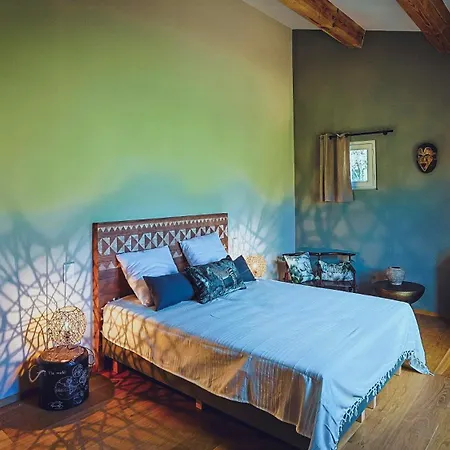 Casa vacanze Fantastic In A Haven Near Uzes Saint-Siffret