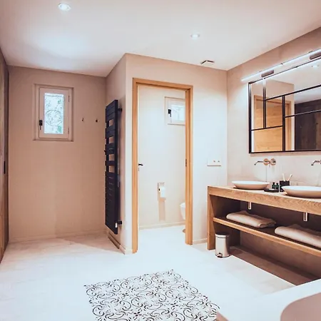 Fantastic In A Haven Near Uzes Casa vacanze *